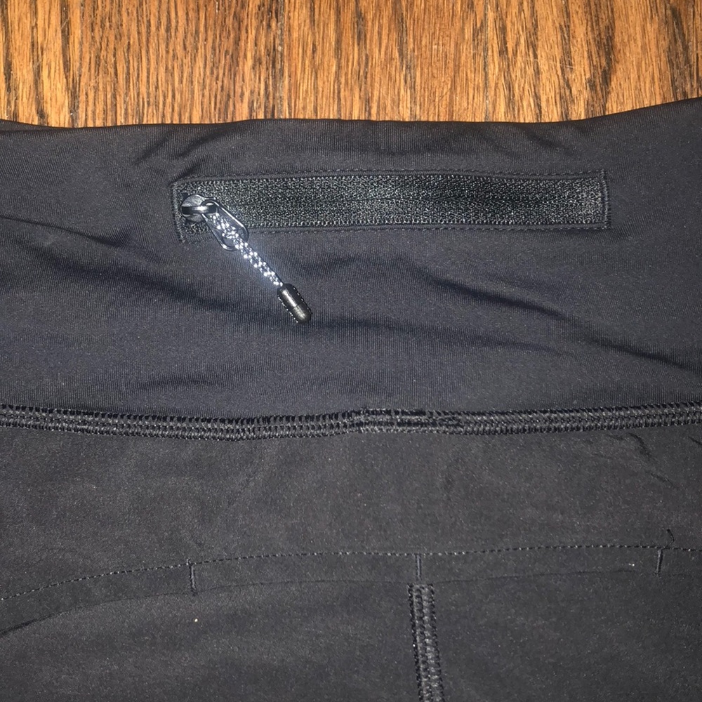 Lululemon Run Speed Shorts- BLACK - Picture 5 of 6